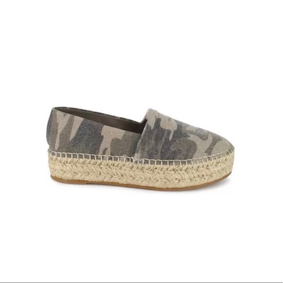 ✨ Splendid Laney Camo Print Espadrilles✨ - Picture 3 of 9